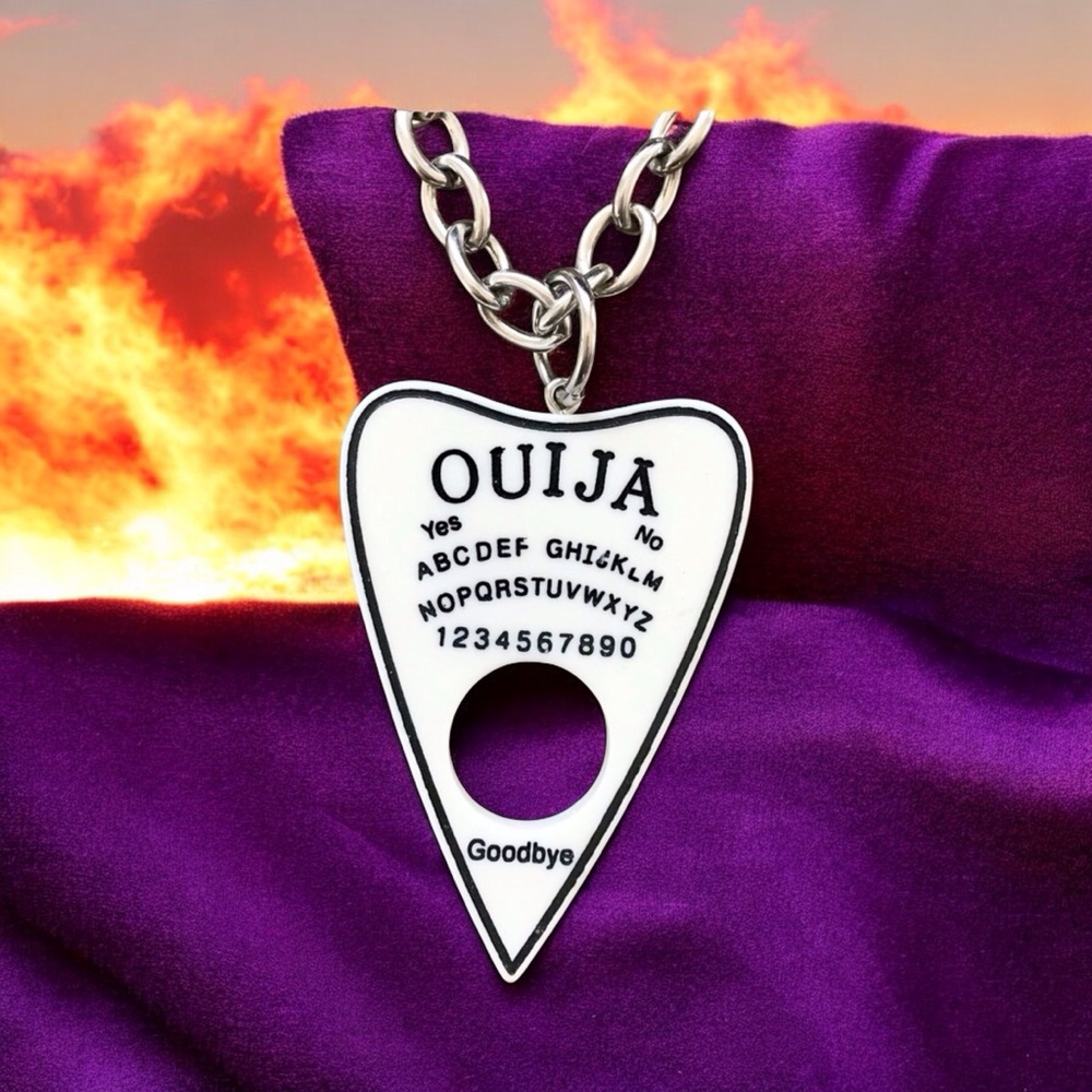 🆕 Ouija Planchette Pendant Necklace Resin/ Stainless Steel